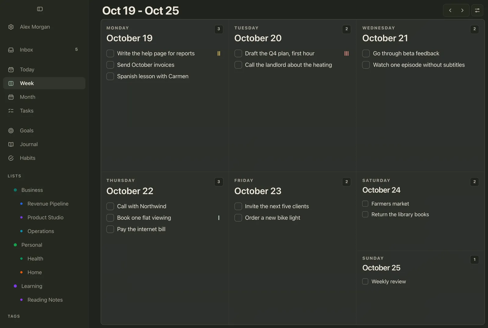 Plannedo's Week view on a Mac for October 19 to 25 with 15 tasks: 'Write the help page for reports' on Monday, 'Draft the Q4 plan, first hour' on Tuesday with the highest priority, 'Book one flat viewing' on Thursday, and the weekly review on Sunday.
